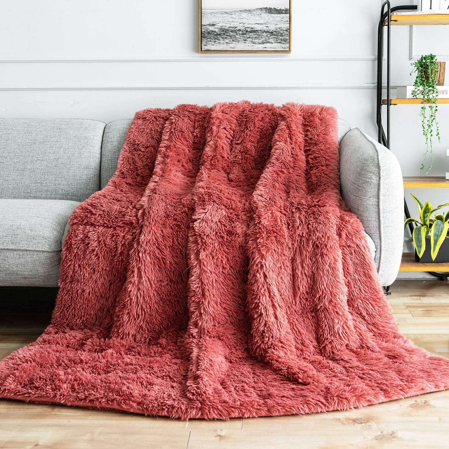 BUZIO Faux Fur Weighted Blanket 15lbs, Super Soft Plush